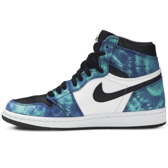 NIKE Women's Air Jordan 1 Retro High OG 'Tie-Dye' - Picture 2 of 12